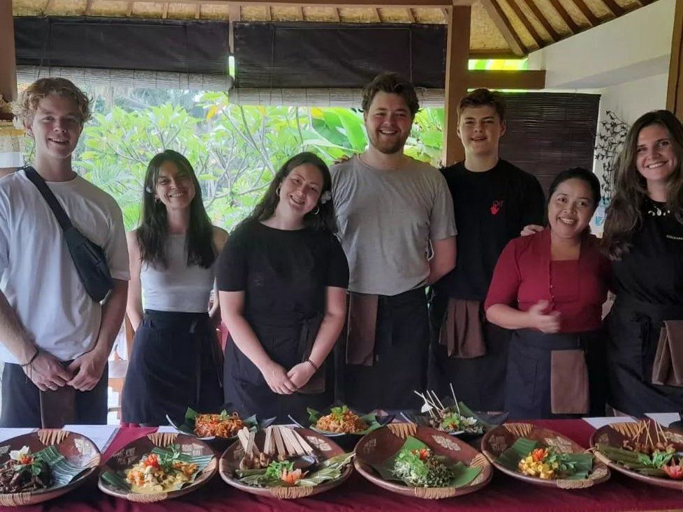 Ubud Cooking Class with Traditional Morning Market Visit
