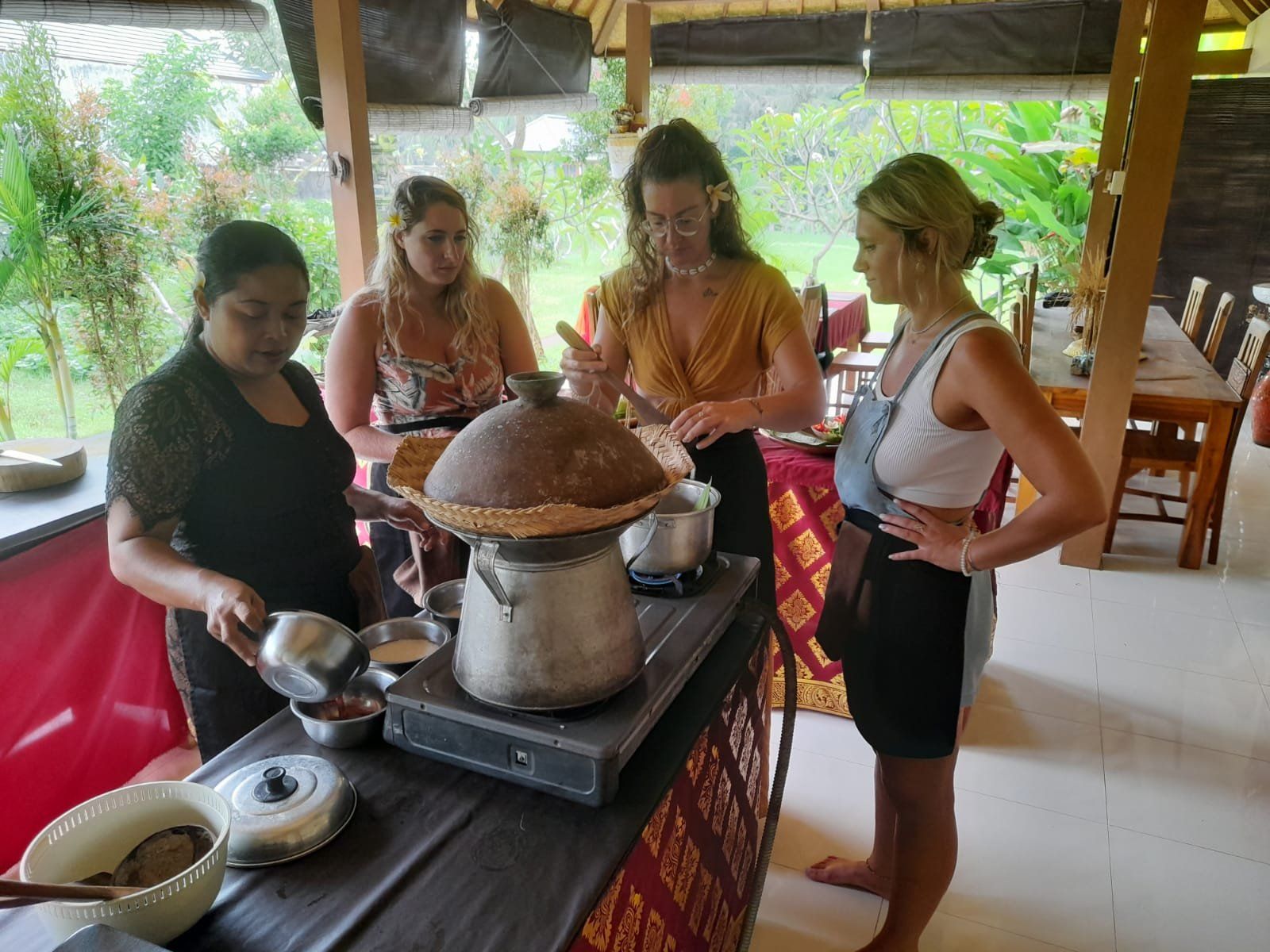 Ubud Cooking Class with Traditional Morning Market Visit