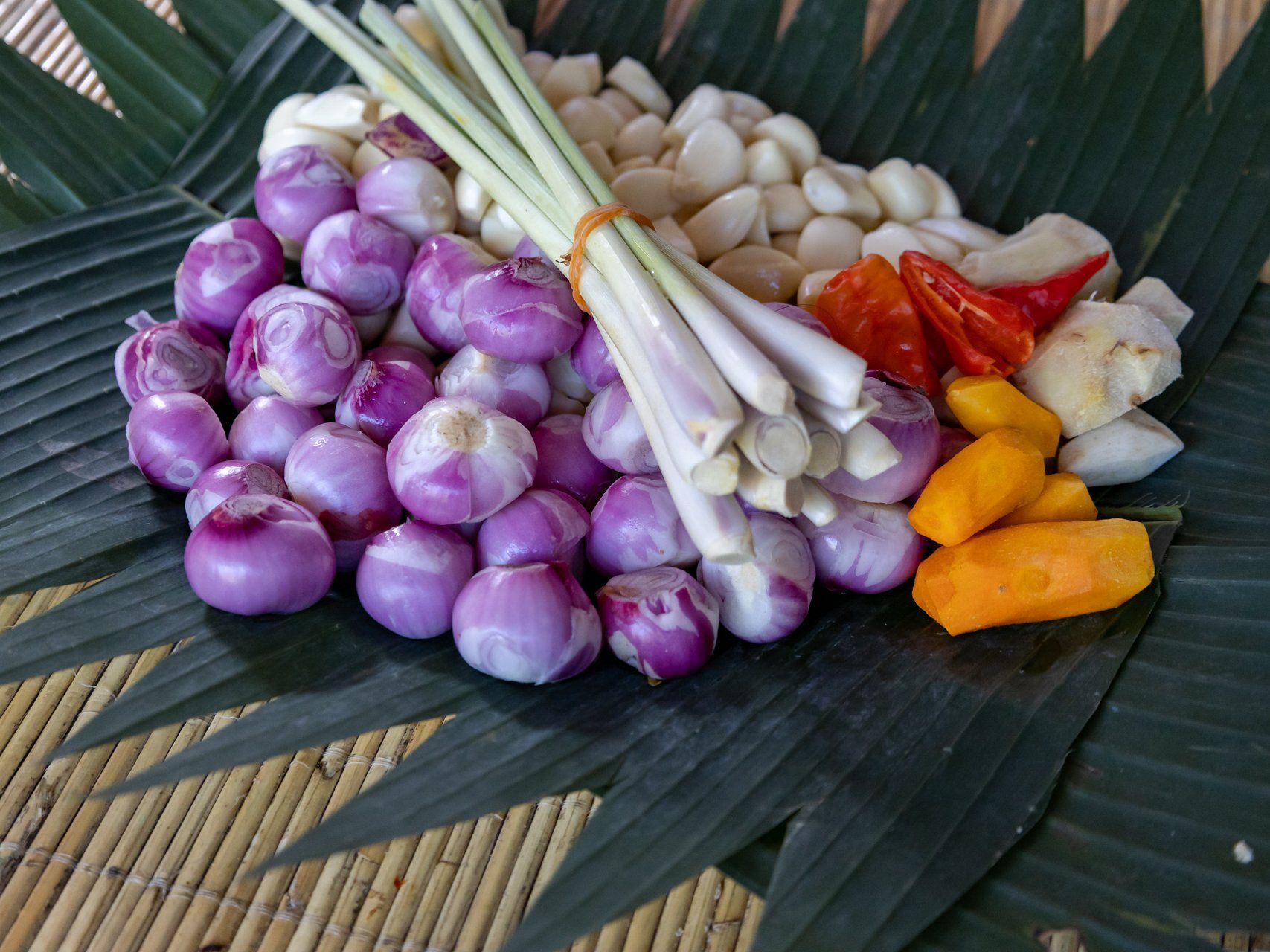 Ubud Morning Cooking Experience with Market Tour & Canang Sari Ceremony