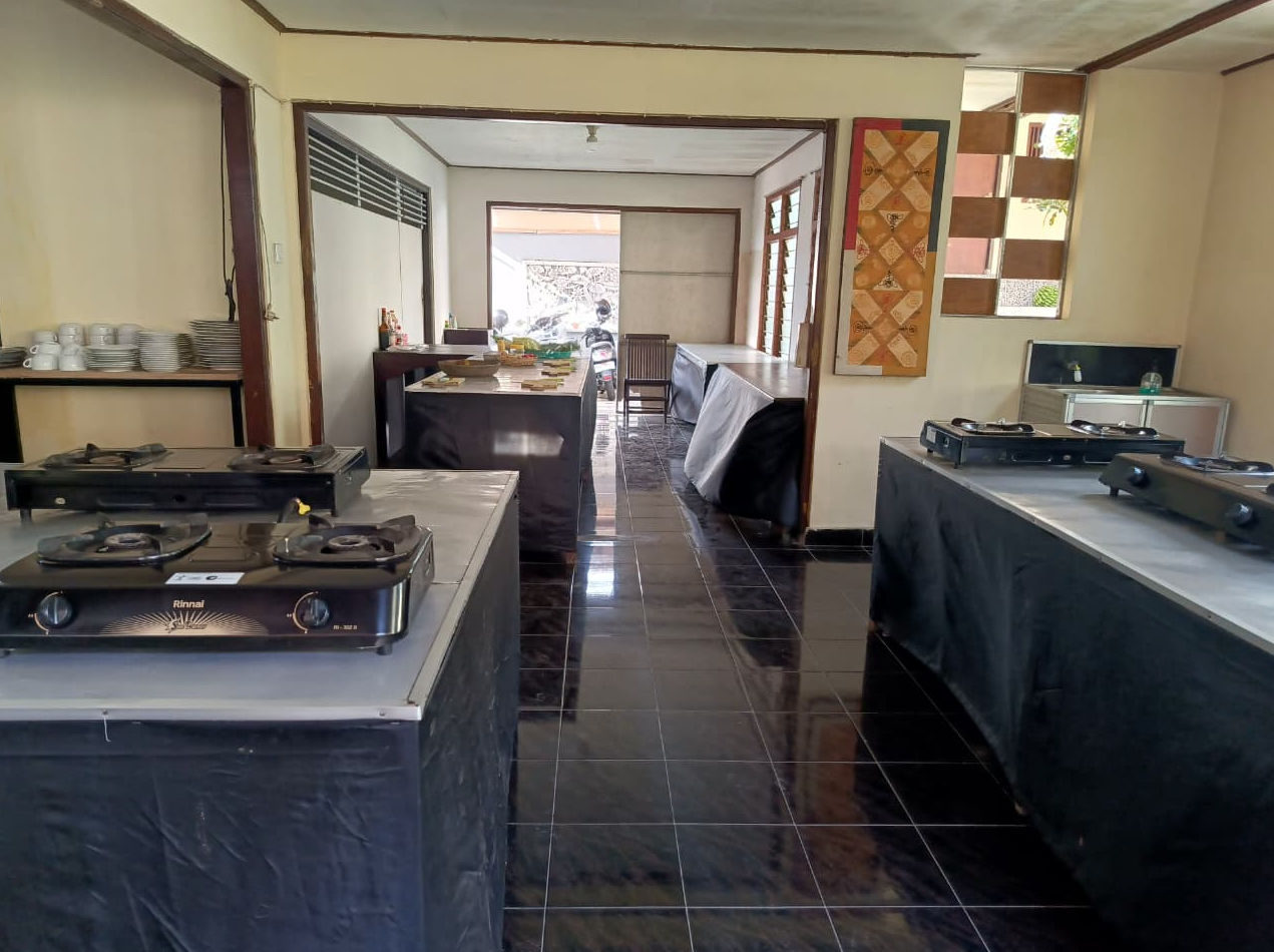 Uluwatu Local Market Tour & Authentic Balinese Cooking Class