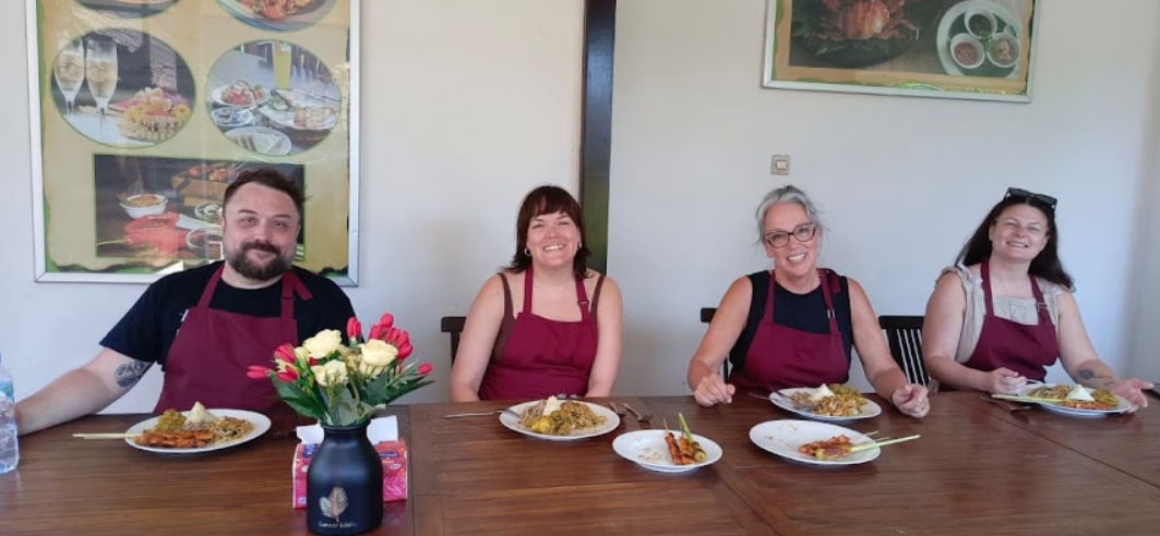 Uluwatu Local Market Tour & Authentic Balinese Cooking Class