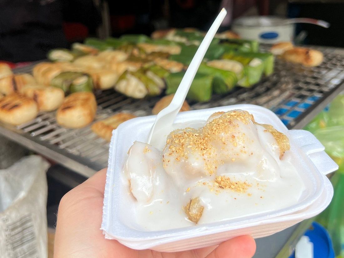 Unique Walking Street Food Tour in Saigon