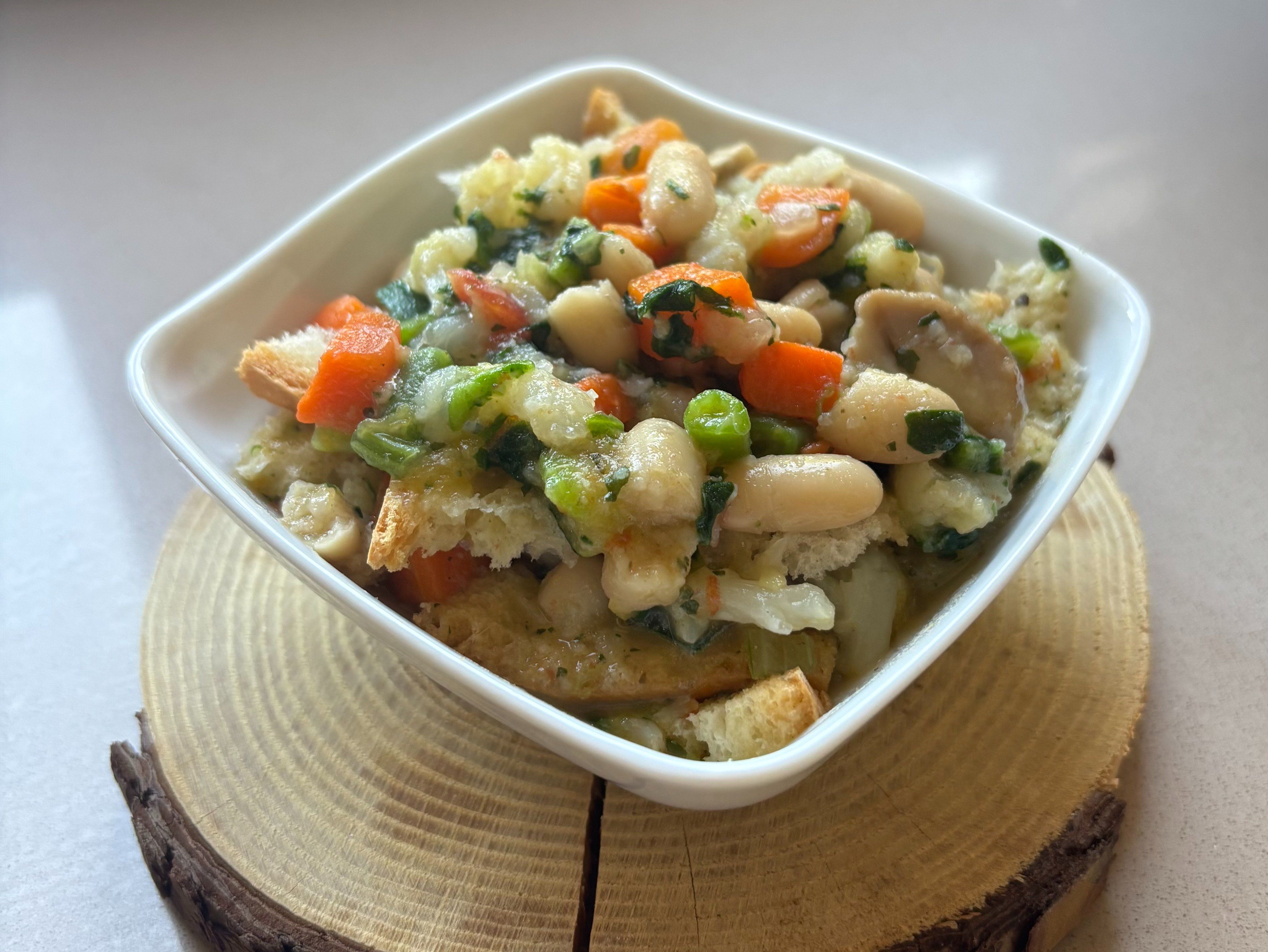 Vegan Cooking Class with Appetizers & Fresh Pasta in Tuscany