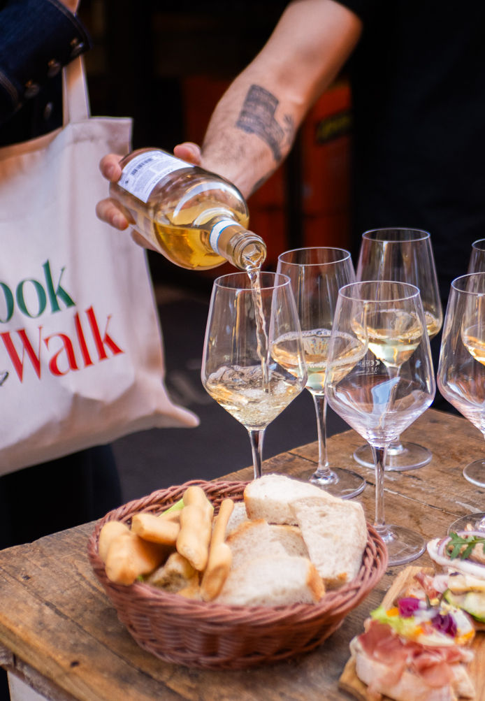 Verona: Gourmet Food Tour with Dinner, Wine & Gelato Experience