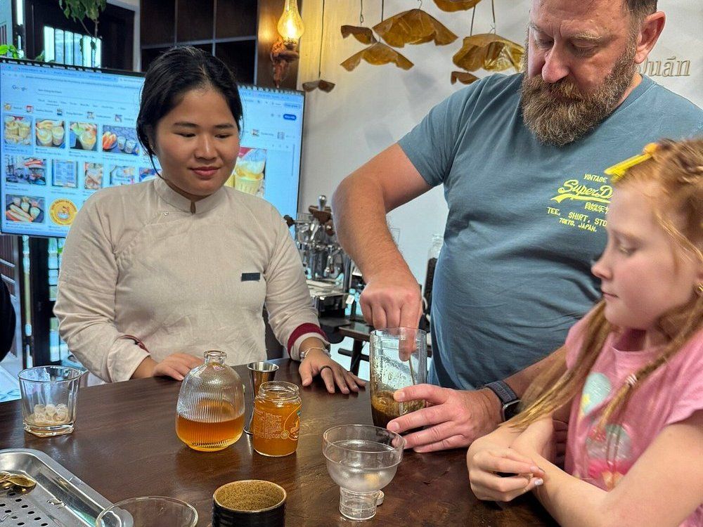 Hanoi: Top favourite Cooking and Coffee Brewing