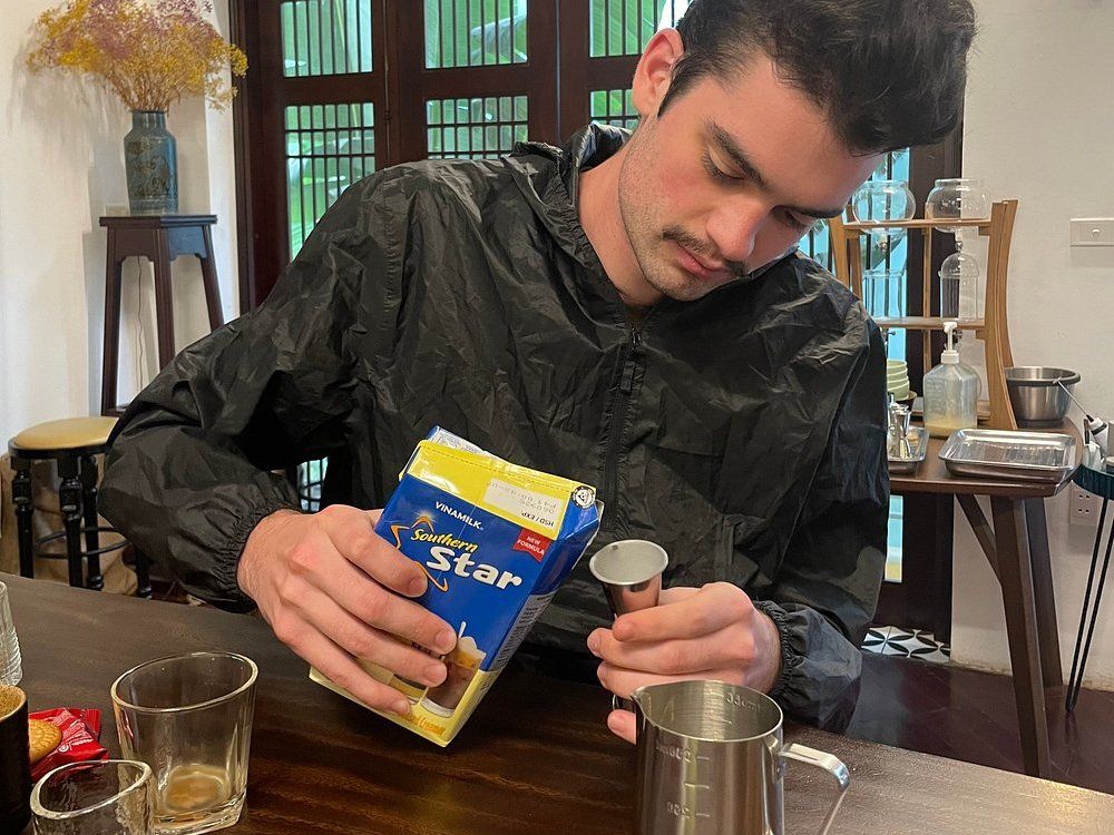 Hanoi: Top favourite Cooking and Coffee Brewing