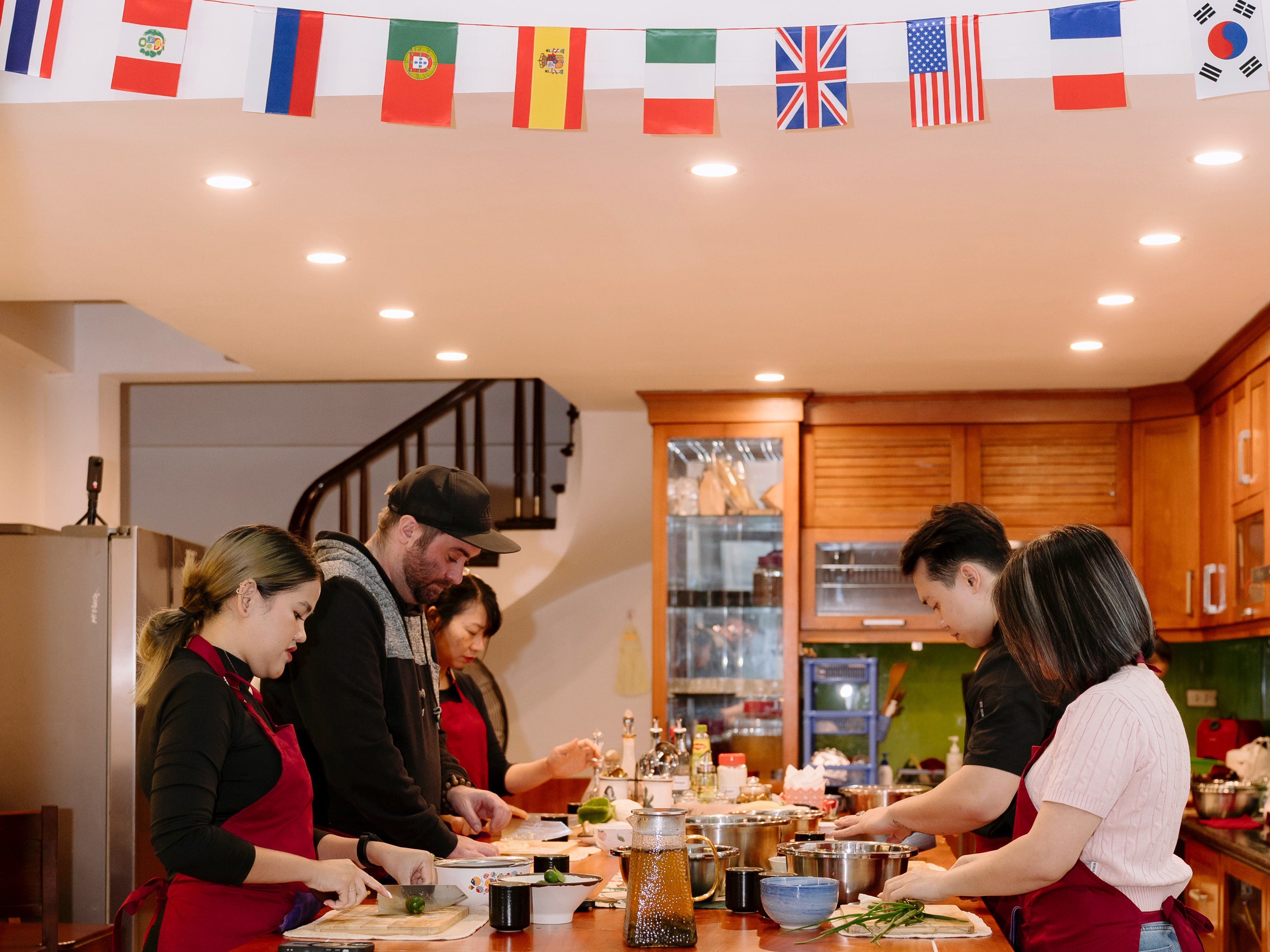 From Market to Home Kitchen: Vietnamese Cooking Class with Bánh Xèo & Salt Coffee
