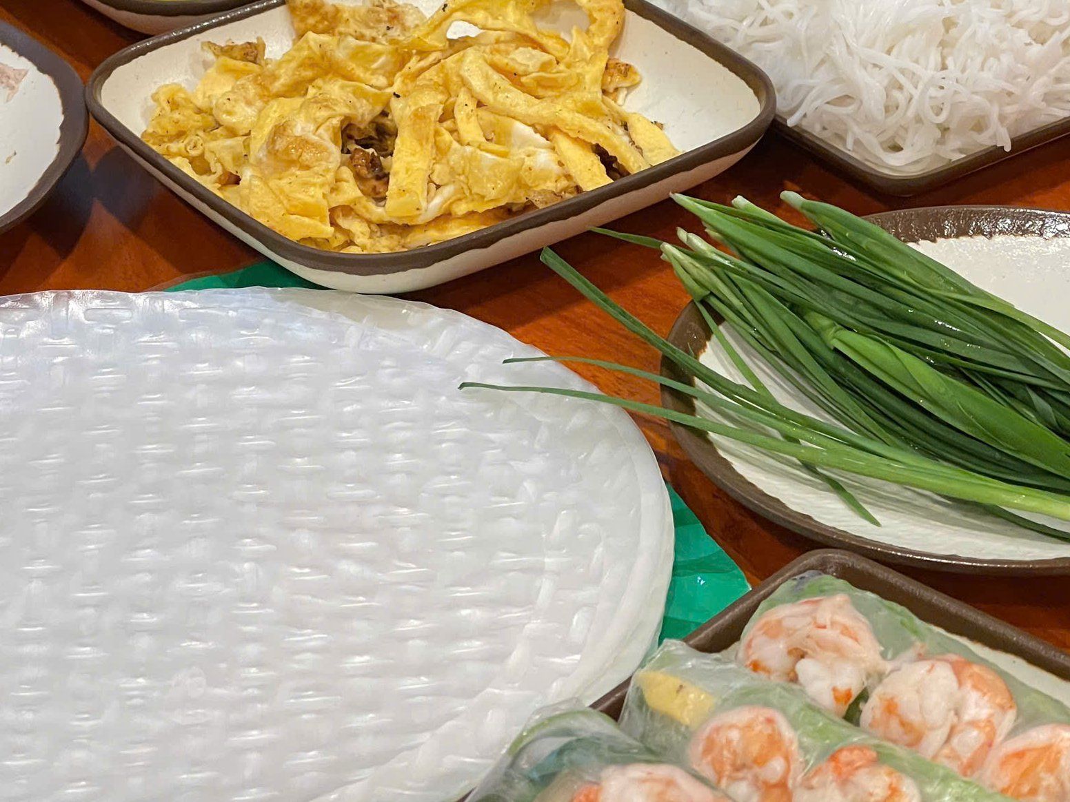 From Market to Home Kitchen: Vietnamese Cooking Class with Bánh Xèo & Salt Coffee