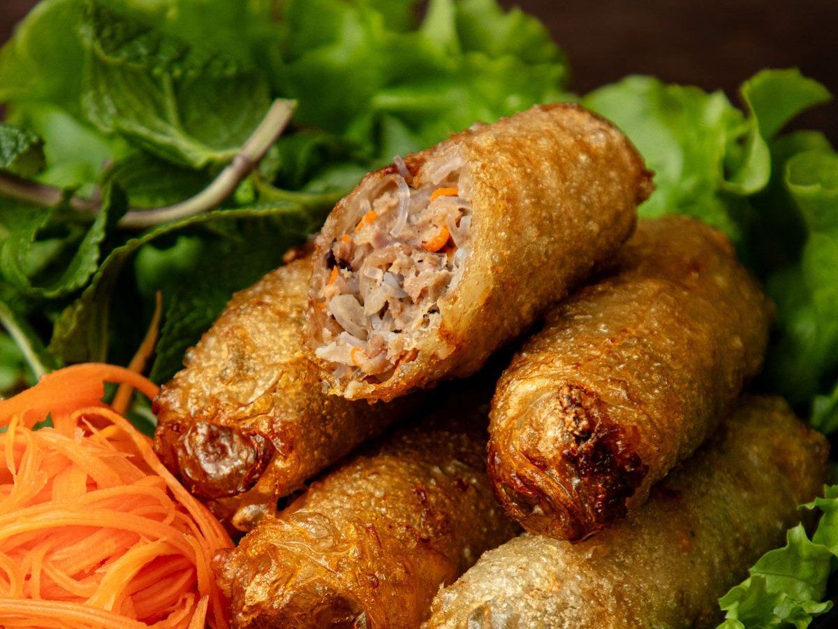 Cultural Food Journey in Tranquil Garden Villa with Market Tour