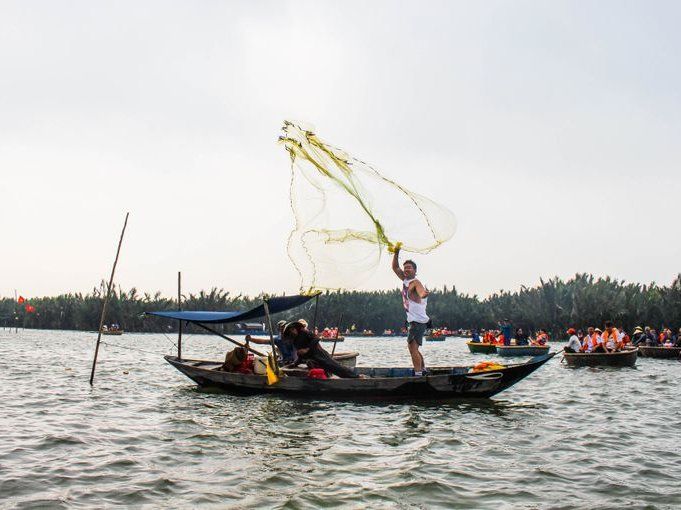 Vietnamese Local Market, Basket Boat, Fishing and Cooking Experience