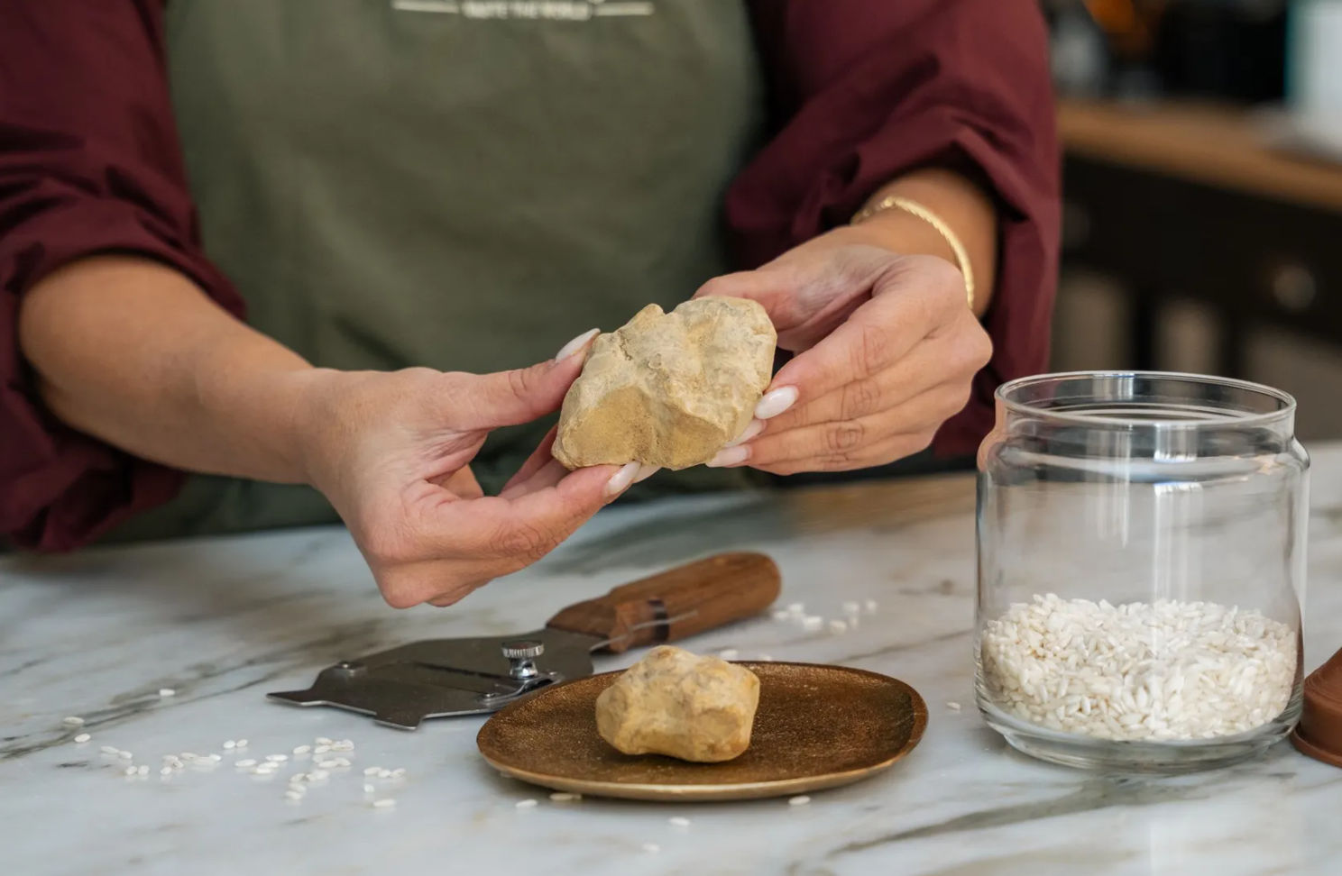 VIP Seasonal Truffle Experience: Private Pasta Masterclass & Wine in Rome (Up to 12 Guests)