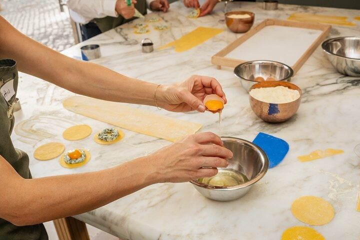 VIP Seasonal Truffle Experience: Private Pasta Masterclass & Wine in Rome (Up to 12 Guests)