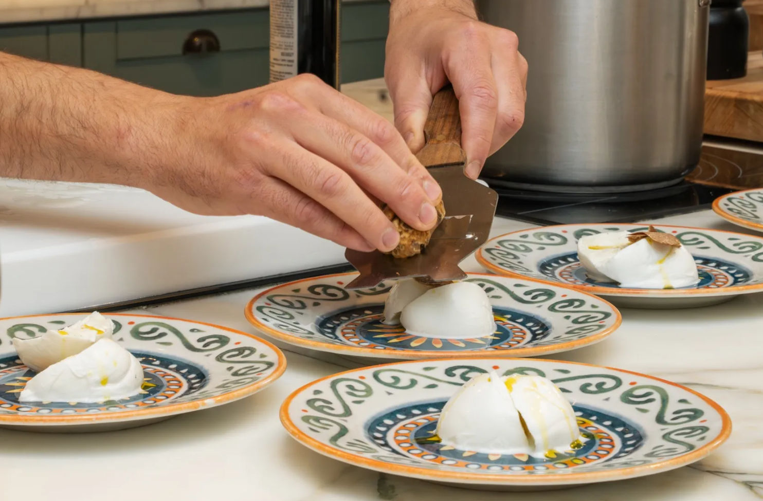 VIP Seasonal Truffle Experience: Private Pasta Masterclass & Wine in Rome (Up to 12 Guests)