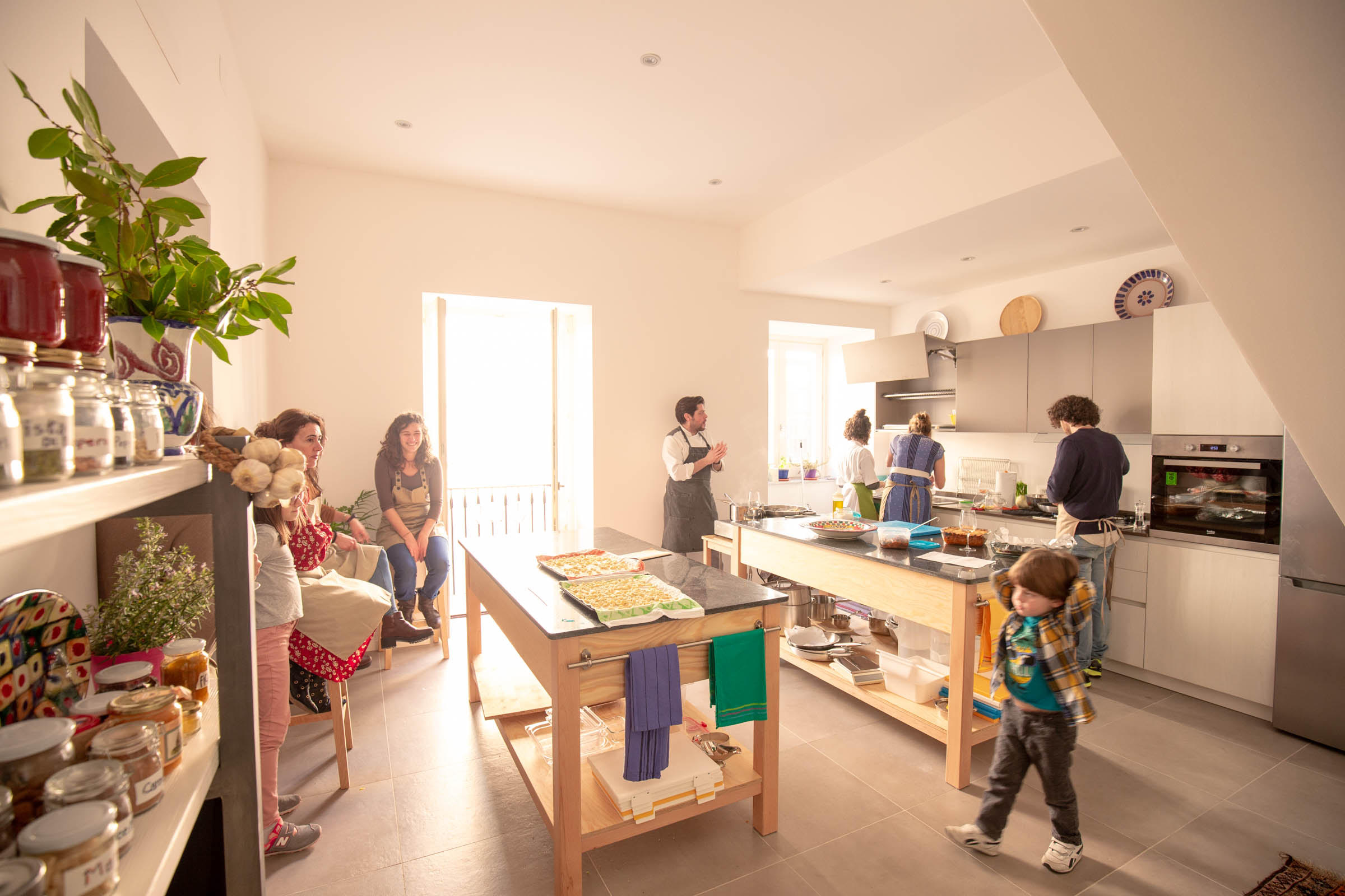 Sicilian Cooking Class with Mercato Del Capo Market Tour