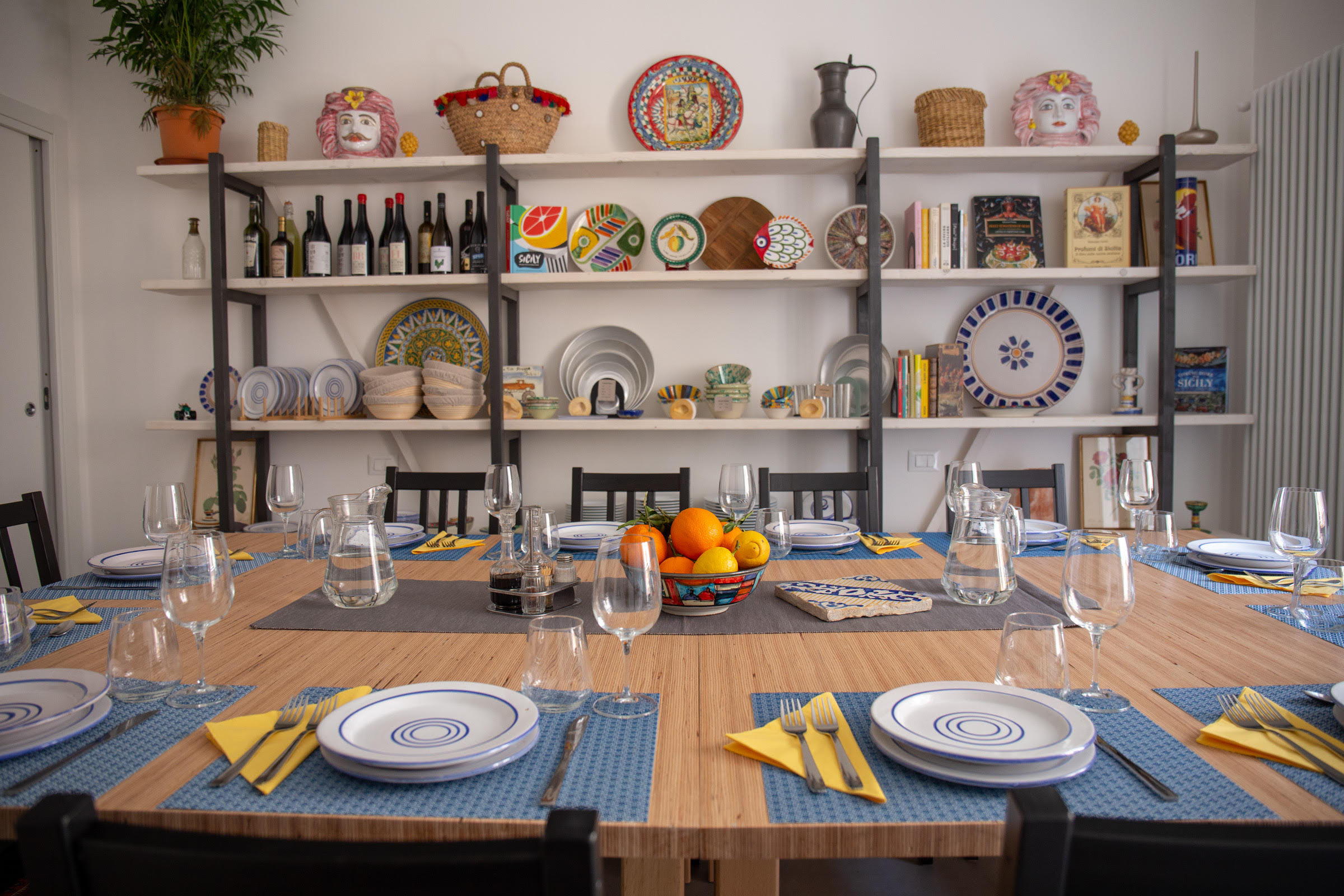 Sicilian Cooking Class with Mercato Del Capo Market Tour