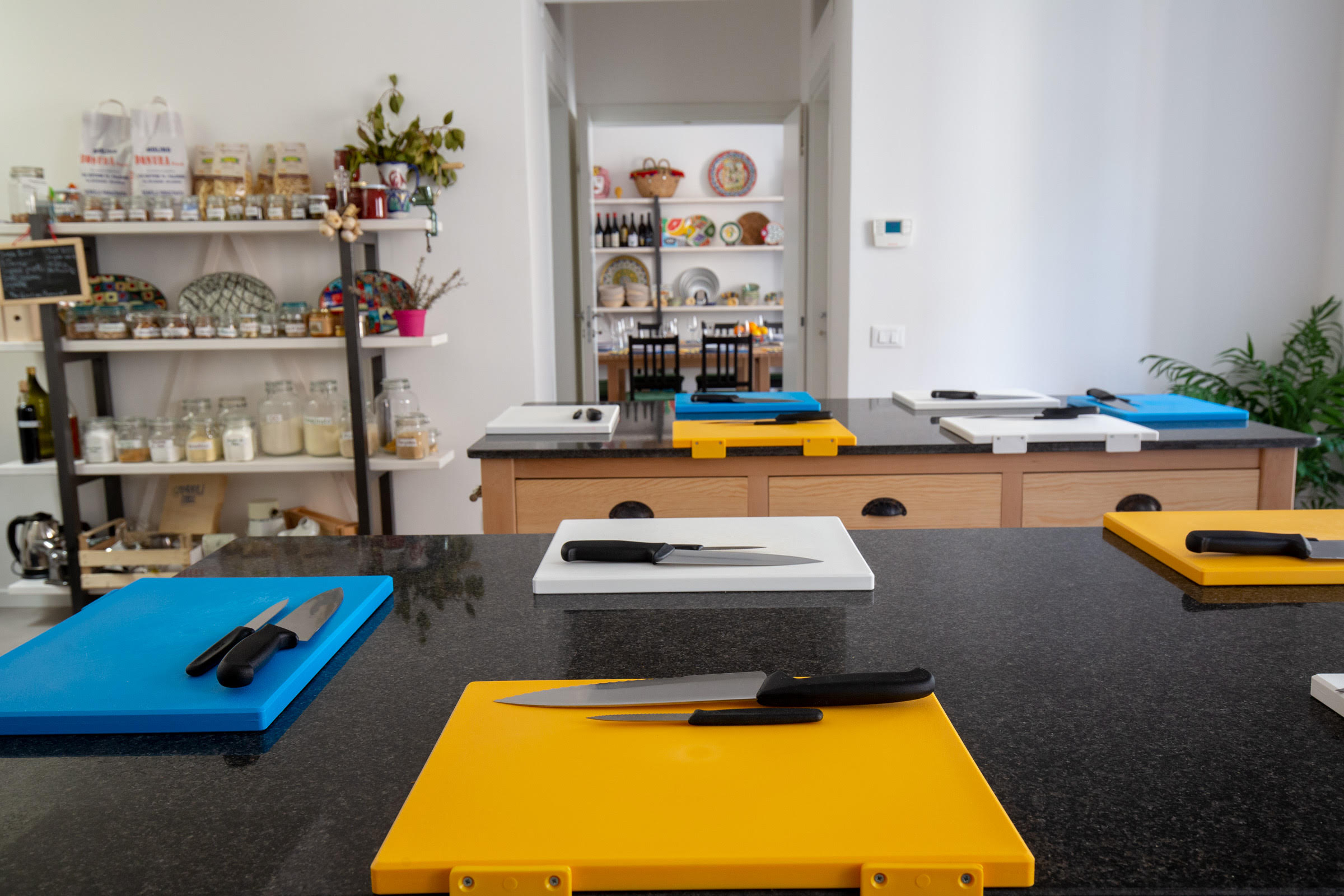 Sicilian Cooking Class with Mercato Del Capo Market Tour