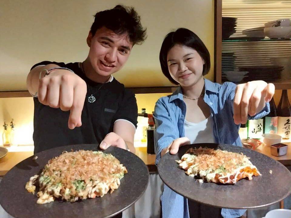 Authentic Osaka-Style Okonomiyaki Cooking Experience