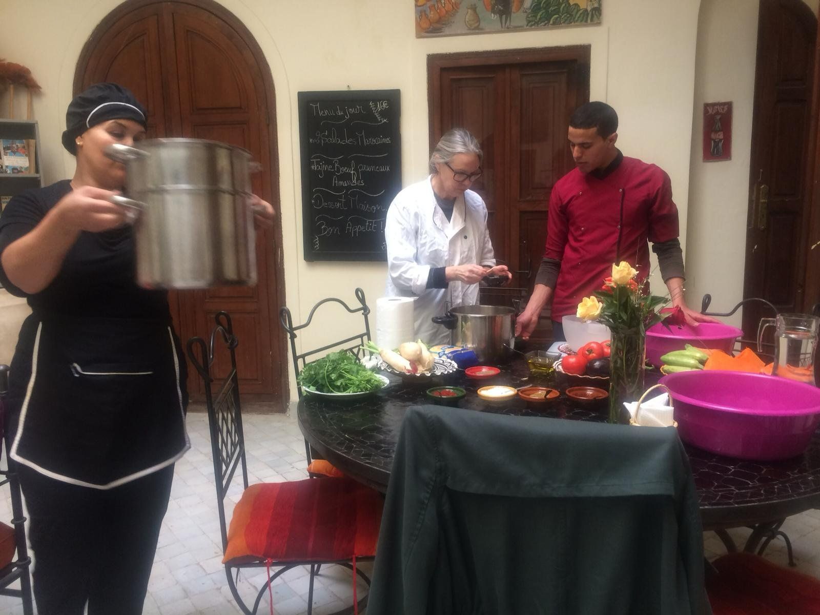 White Flowers Cooking Class at Medina with Local Family