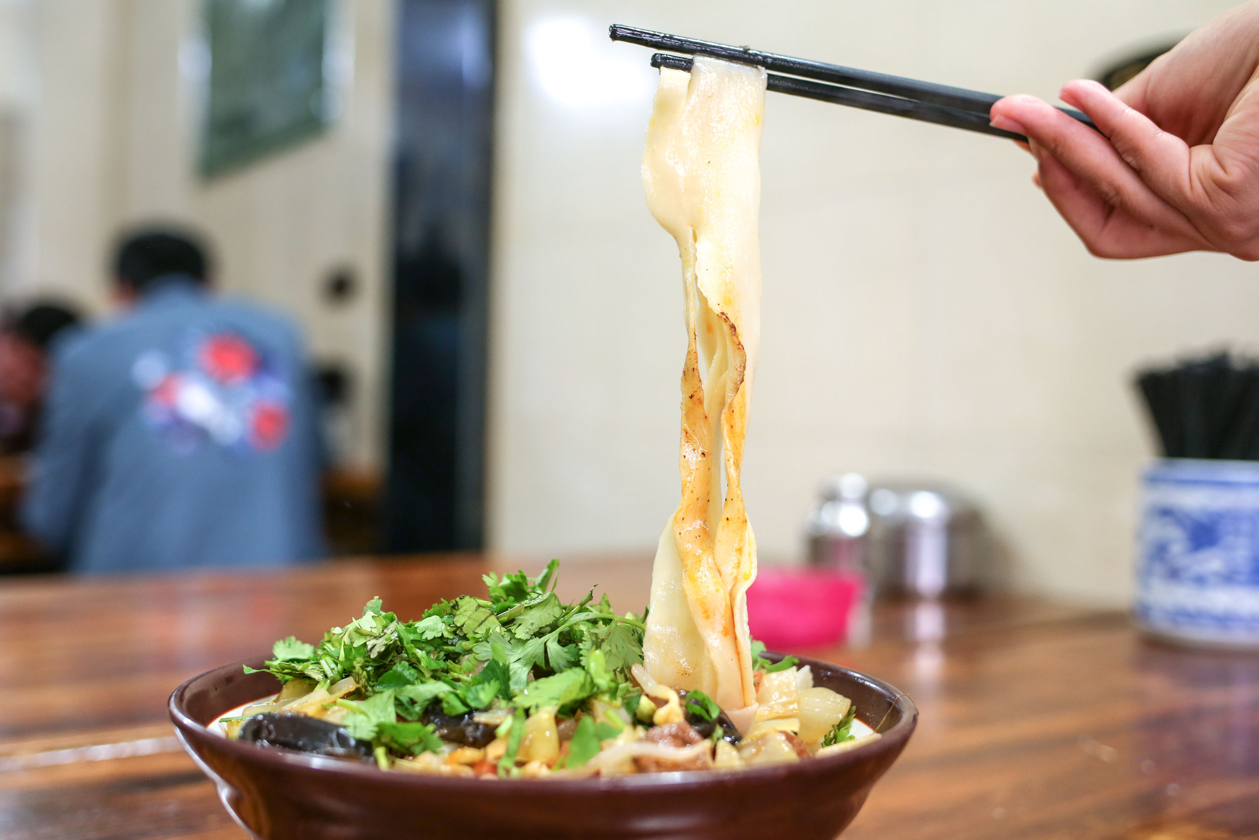 Xian Morning Food & Market Tour with Tuk Tuk