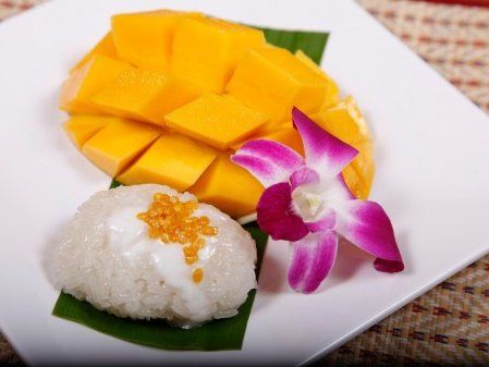 Cook Your Choice of Five Thai Dishes with Market Visit Experience