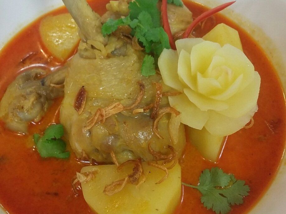 Cook Your Choice of Five Thai Dishes with Market Visit Experience