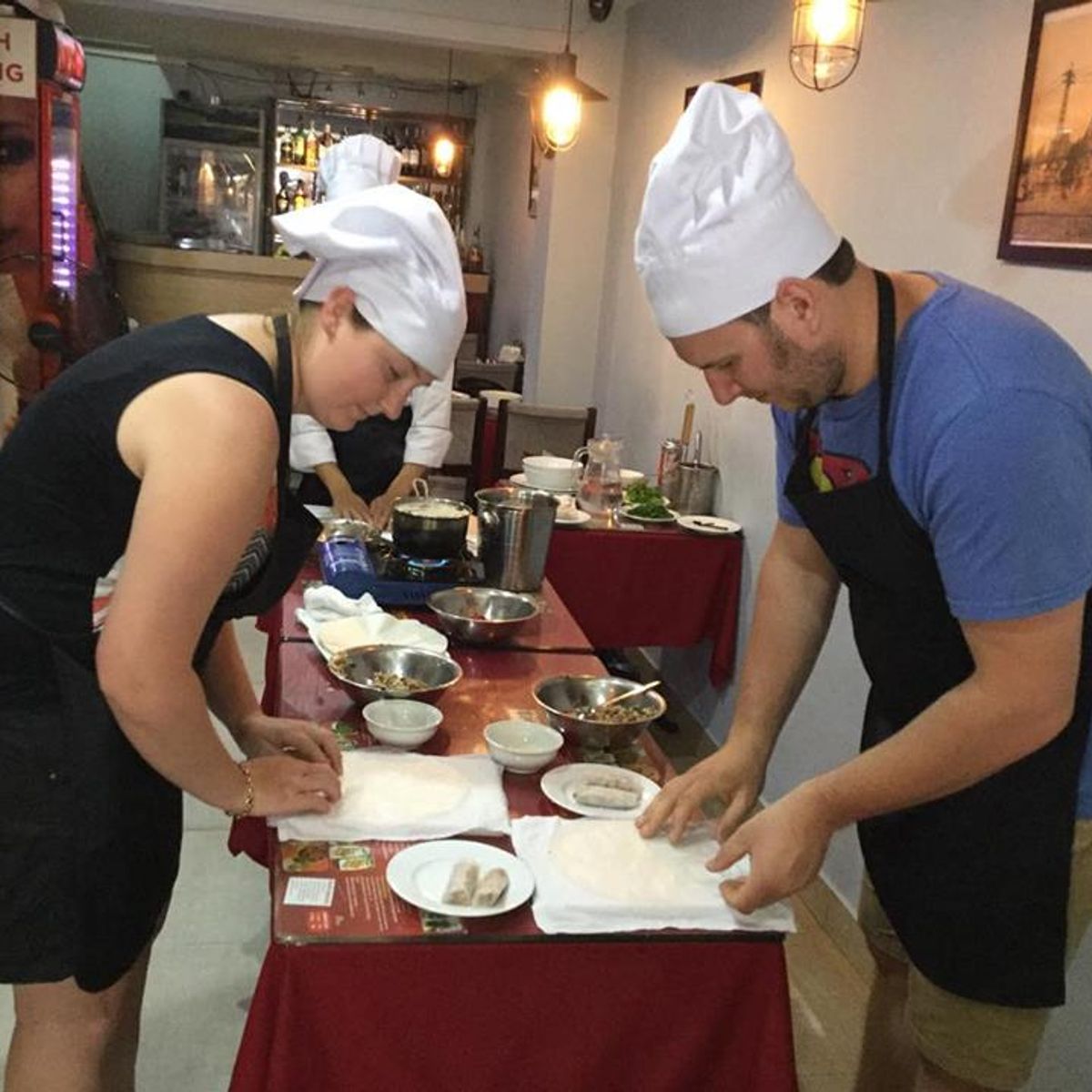1 Hour Seating on Cyclo + 3 Hour Cooking with Professional Chef