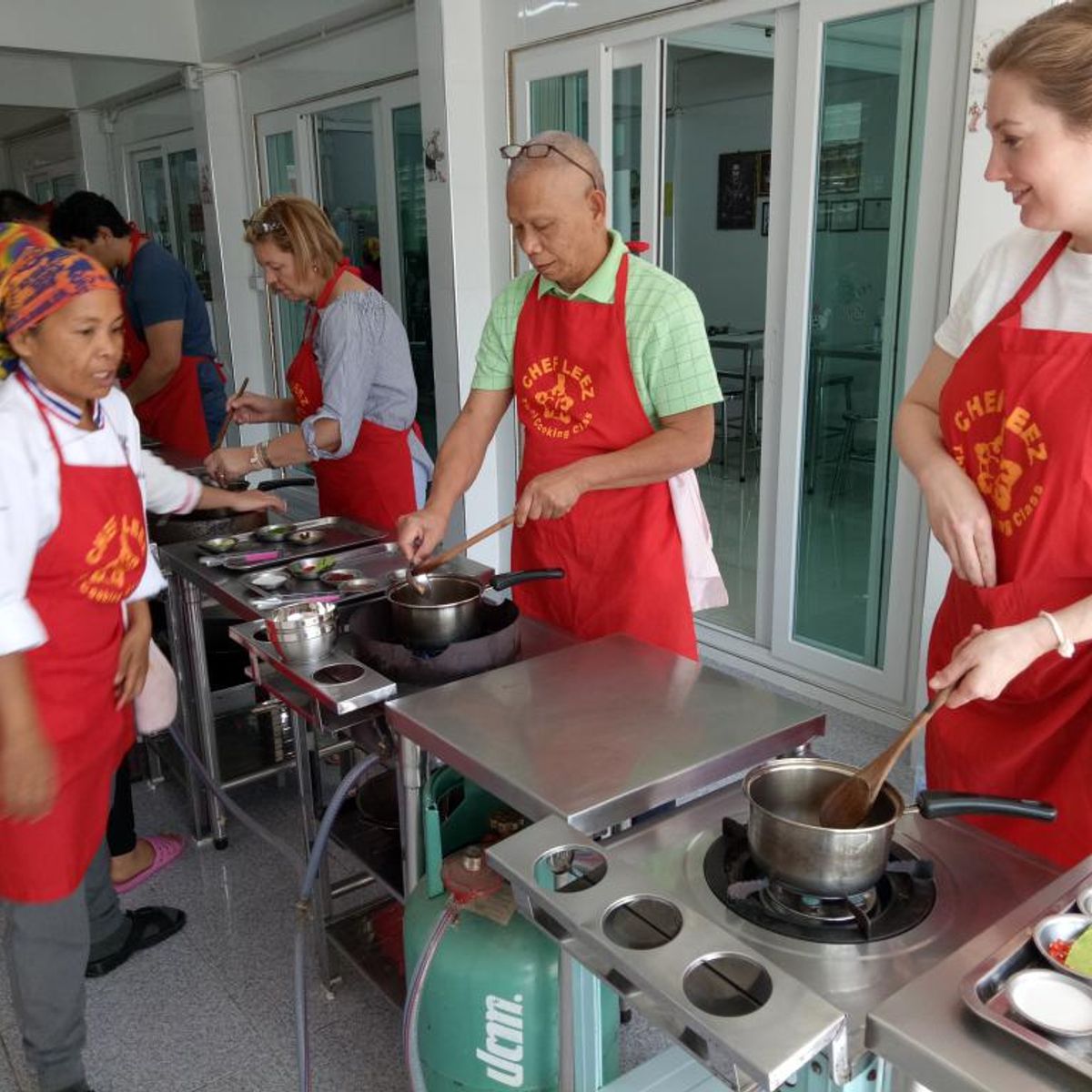 12-Dish Cooking Class by Chef LeeZ