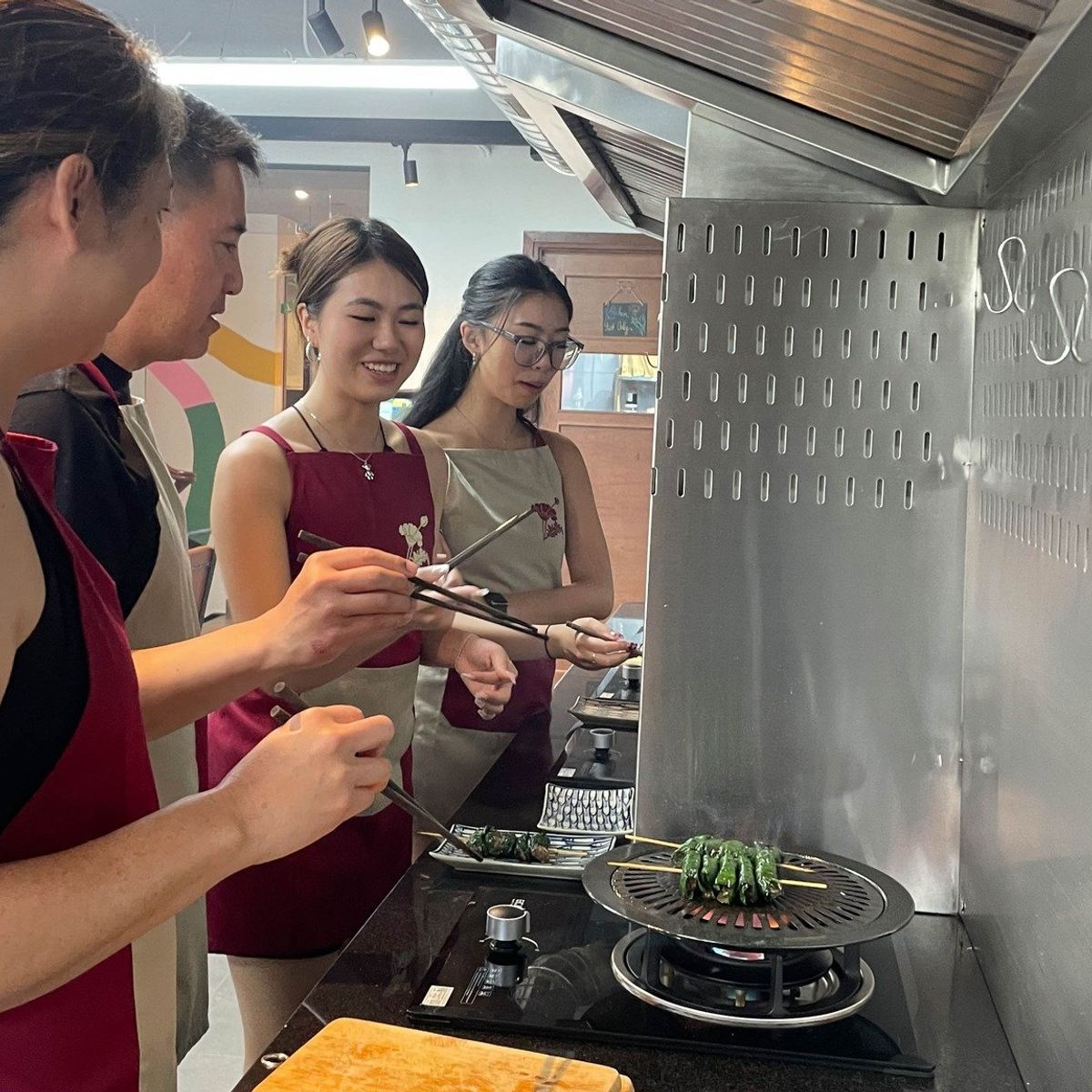3 Hours of Hands-on Cooking Class with Hoa Túc Cooking Class
