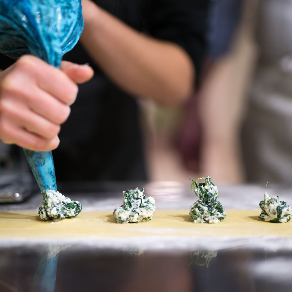 Florence Dinner Deluxe Cooking Class: Italian 4 Course Dinner with Wine
