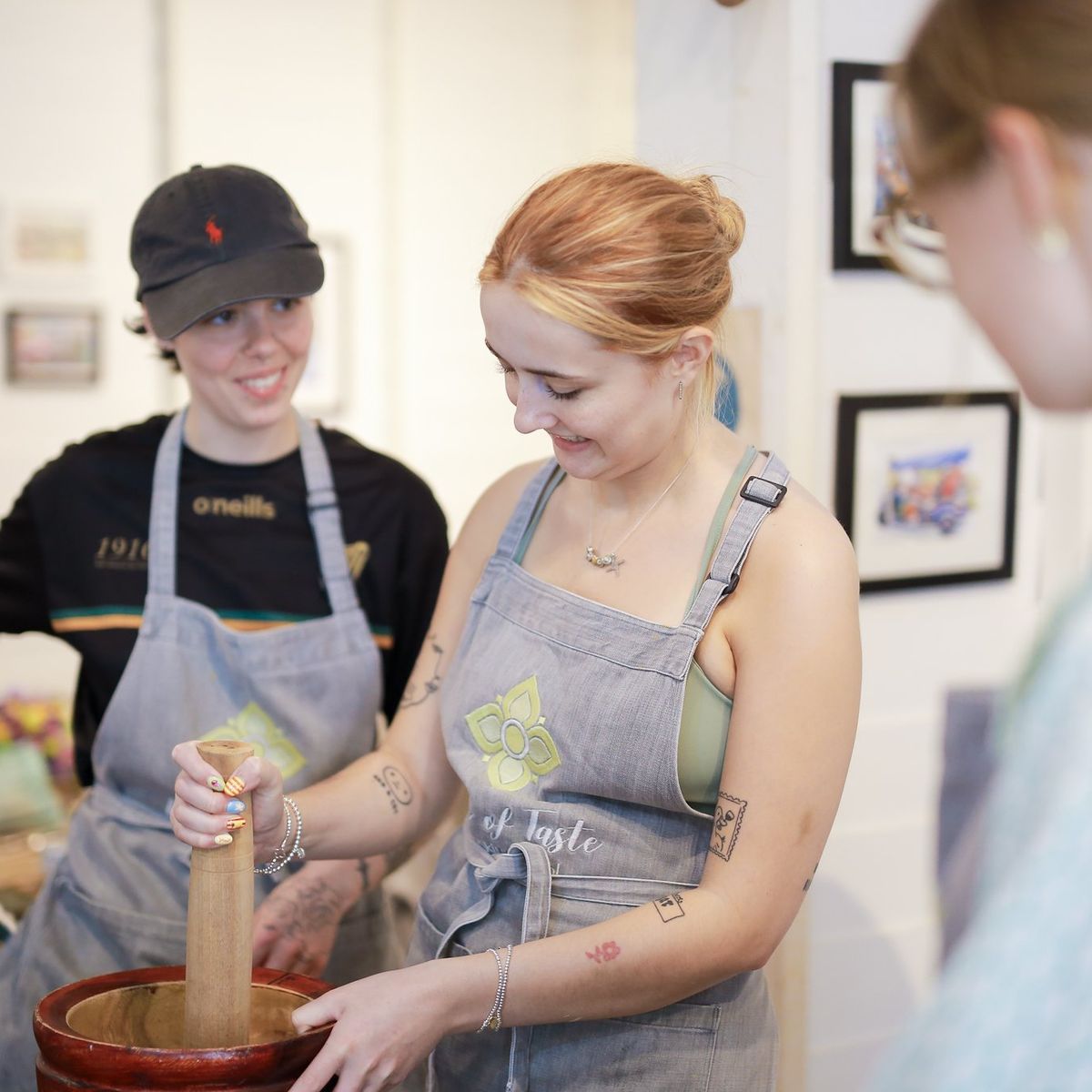 4-Dish Cooking Class Bangkok & Morning Market Tour