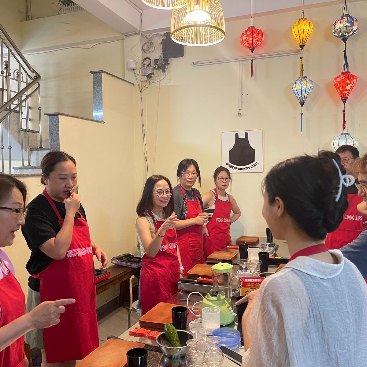 5 Dishes Traditional Cuisine Cooking Class with Market Tour in Da Nang