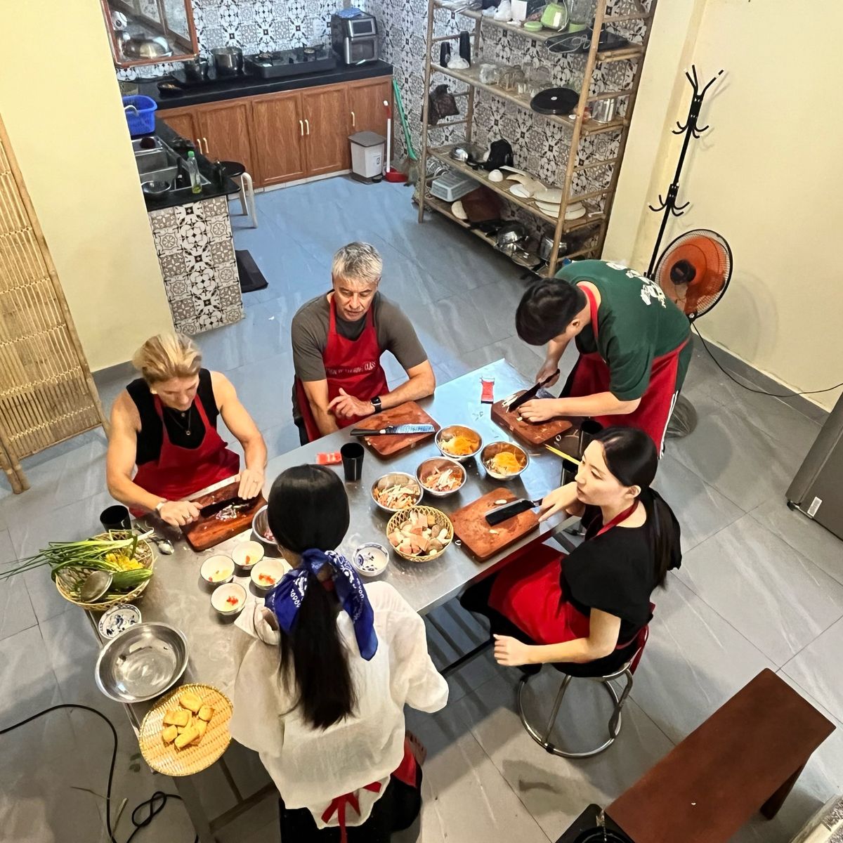 5 Dishes Traditional Cuisine Cooking Class with Market Tour in Da Nang