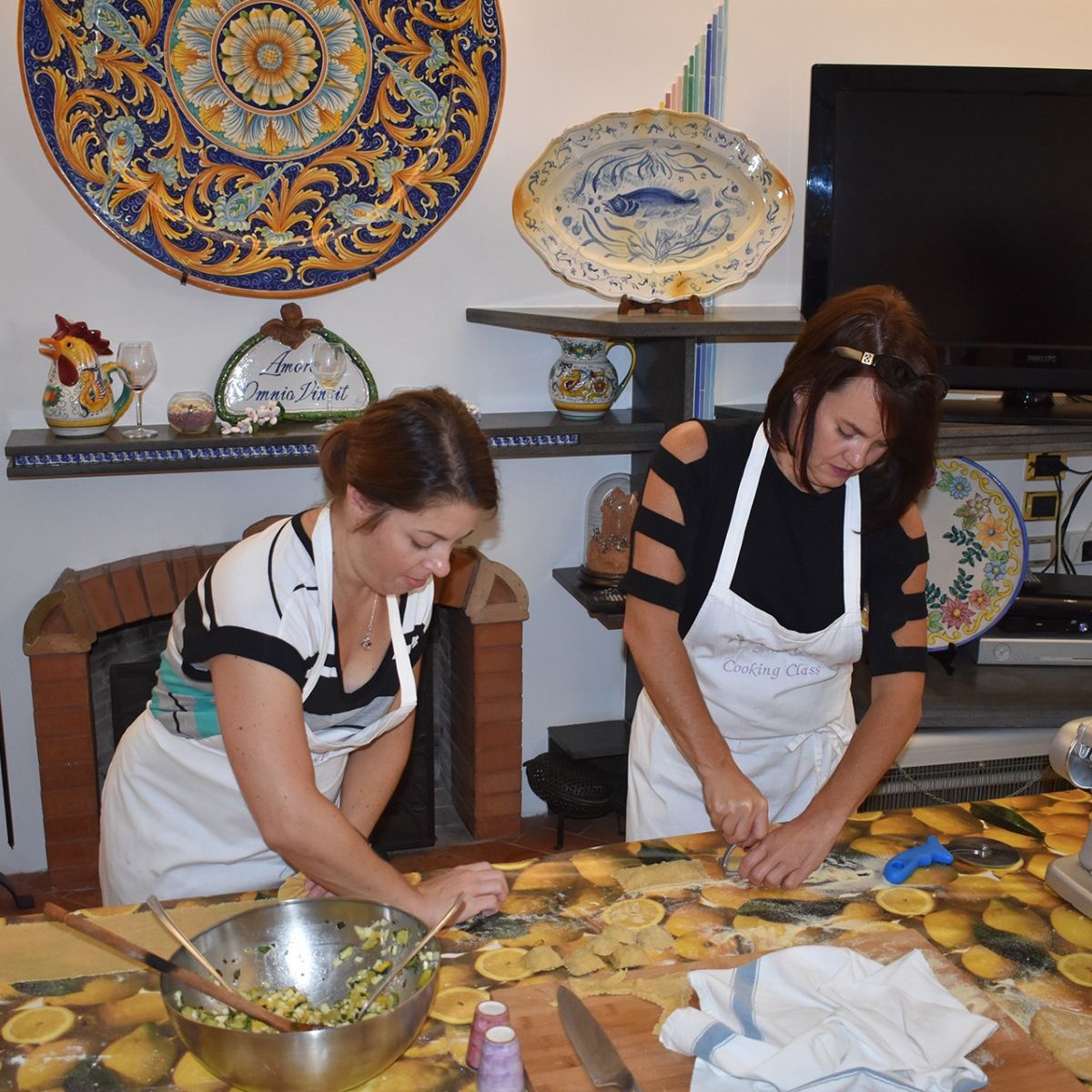 5-Course Cooking Class on Hills of Sorrento in Family Villa