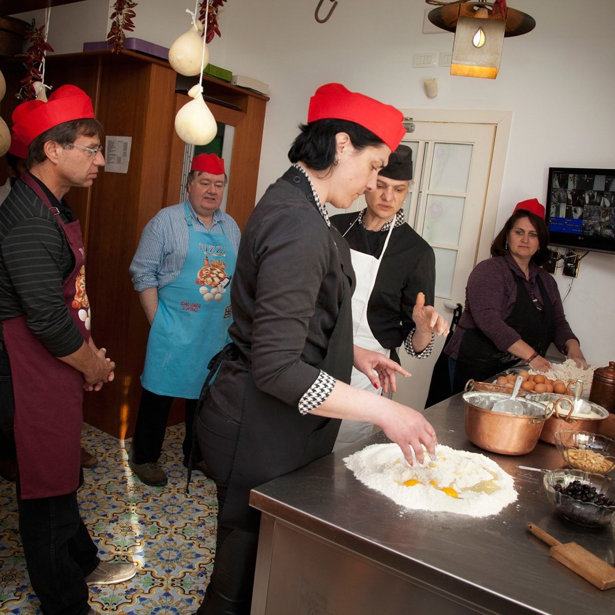 5-Course Cooking Class on Hills of Sorrento in Family Villa