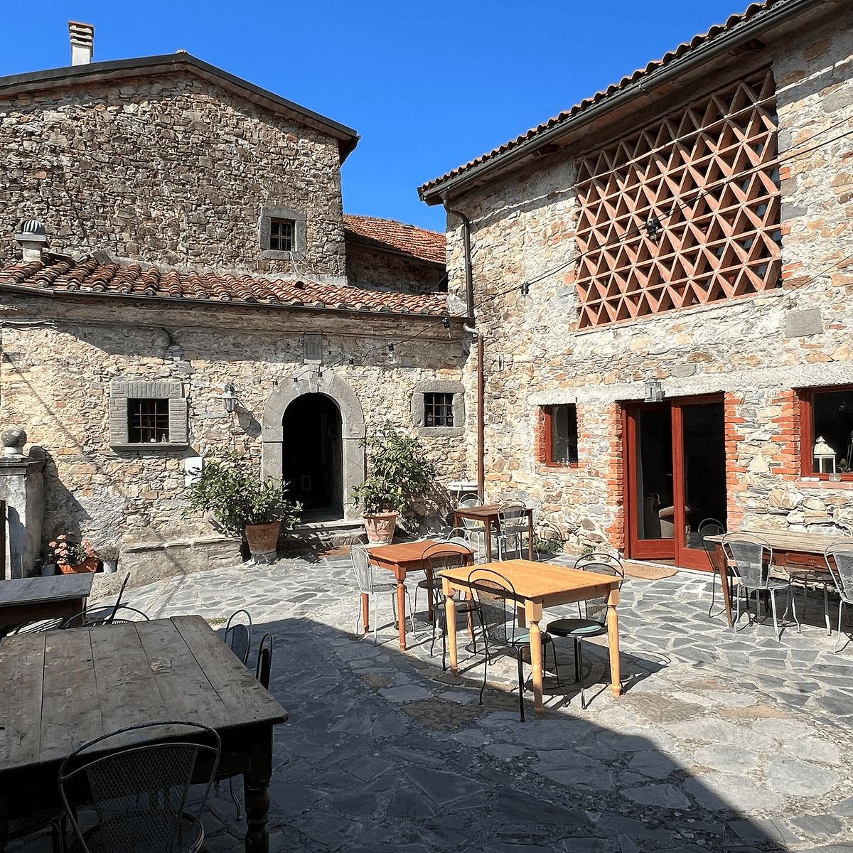 A Week of Authentic Culinary Classes in a Historic Tuscan Village