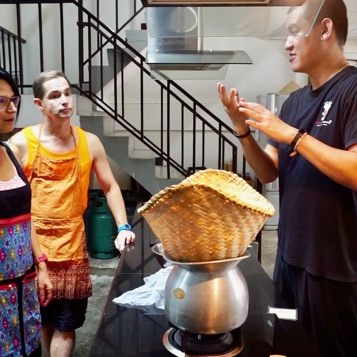 "自由選5個菜色" 豐富有趣的烹飪課(含市場導覽) - Thai Cooking Academy