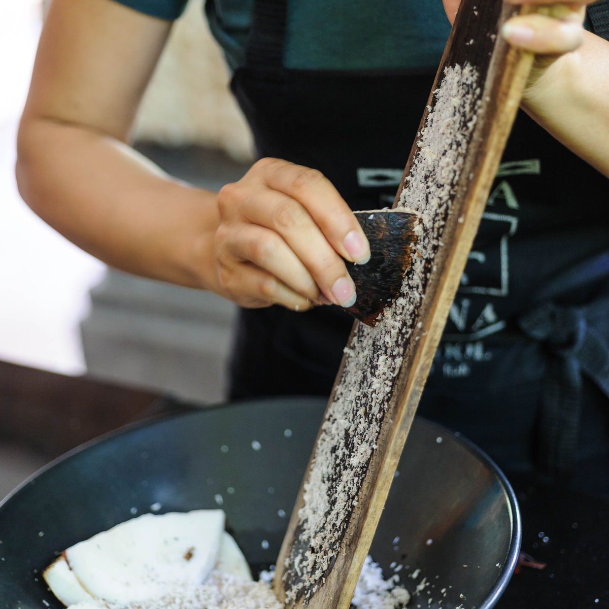 Casa Luna Balinese Cooking Class with Local Market Tour