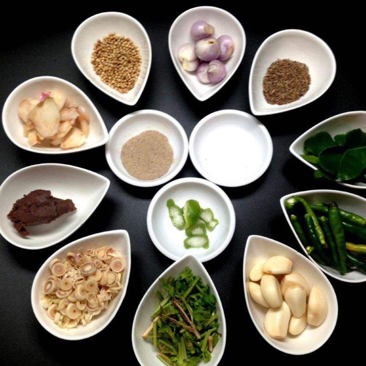 Thai Food Cooking Class with a Touch of Vineyard