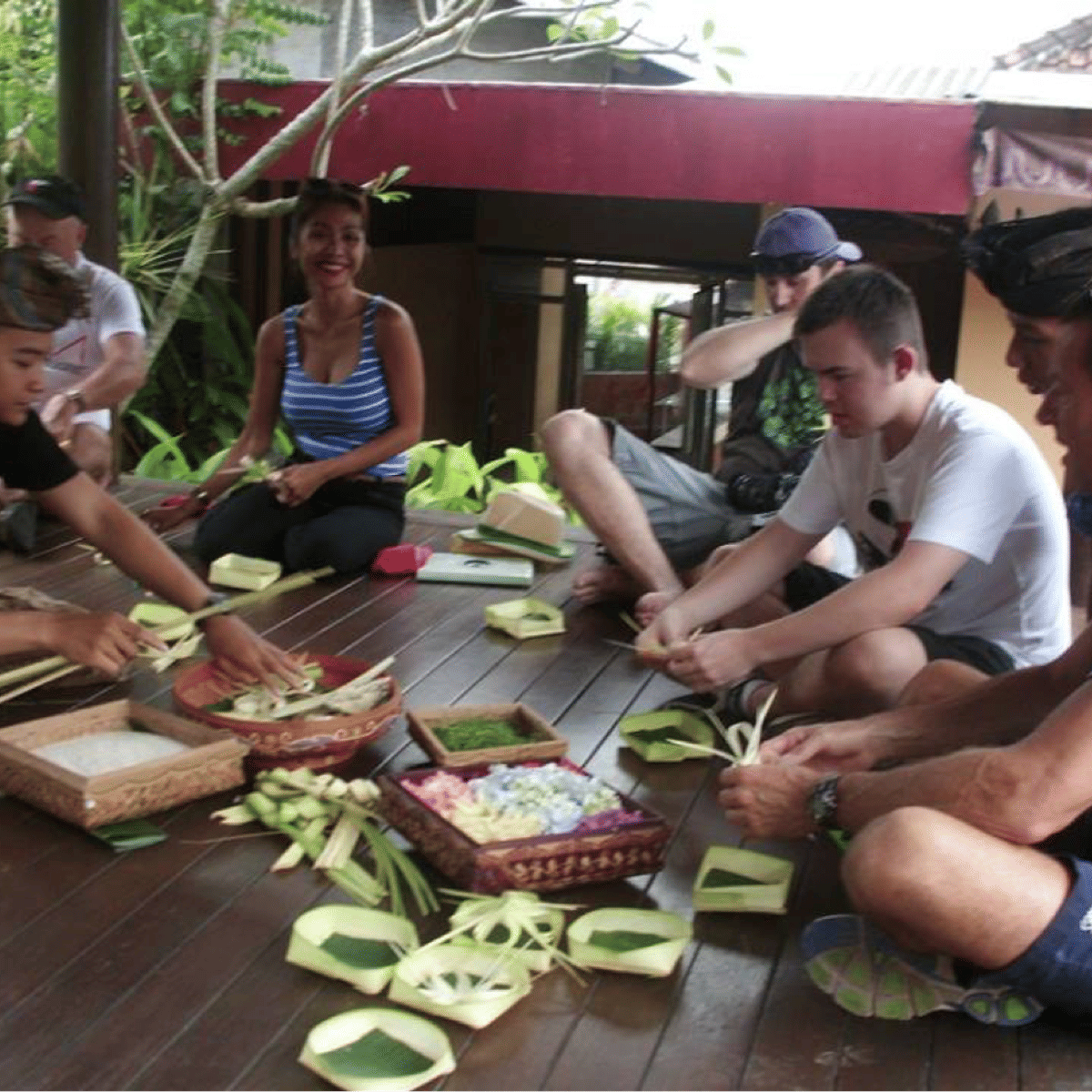 Cook 10 Balinese Dishes & Visit a Market