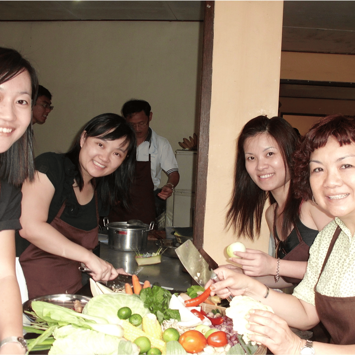Cook 10 Balinese Dishes & Visit a Market