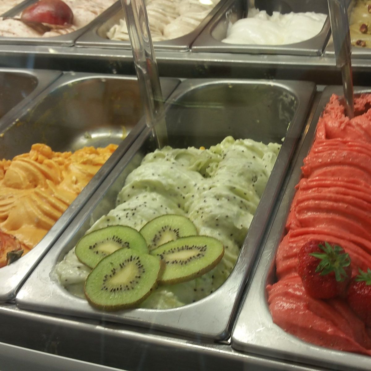 A Culinary Journey: Espresso, Gelato, Tiramisu, and Wine Tasting Tour