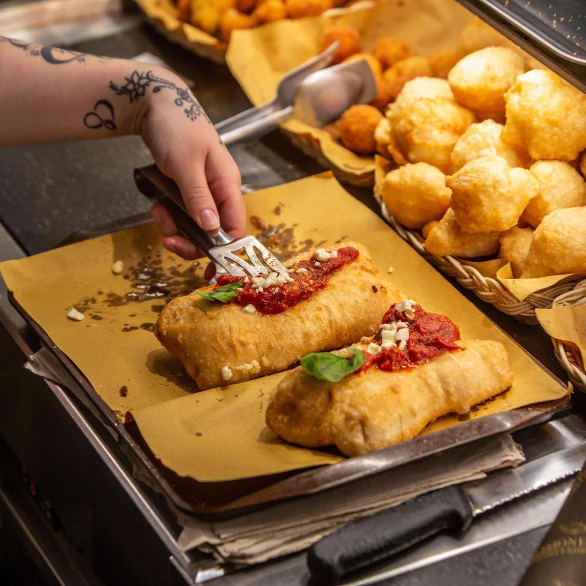 A Naples Street Food Tour Like No Other
