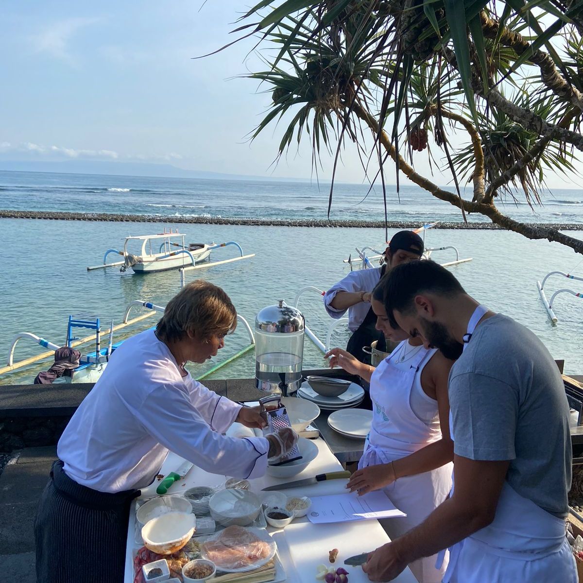 Ein dreigängiges balinesisches Kulinarikerlebnis im Seaside Restaurant