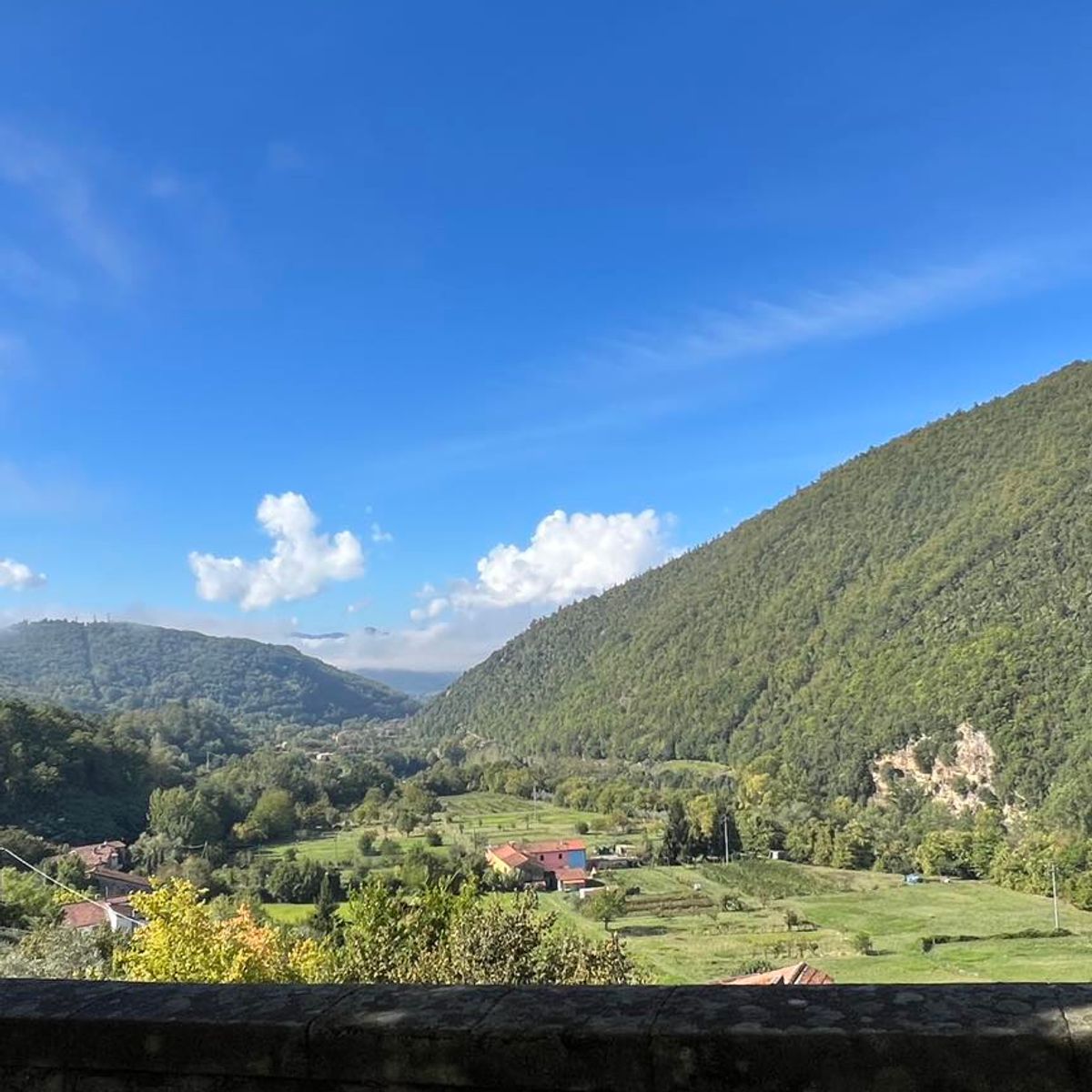 A Week of Authentic Culinary Classes in a Historic Tuscan Village