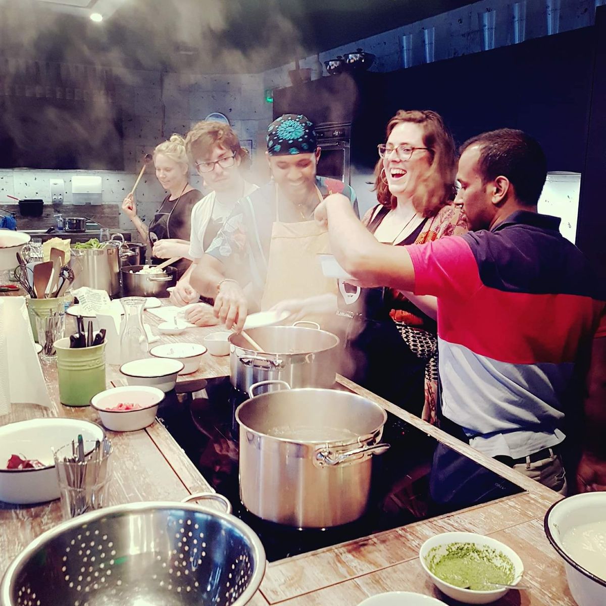 Cours de cuisine indienne Akasha avec promenade dans le quartier