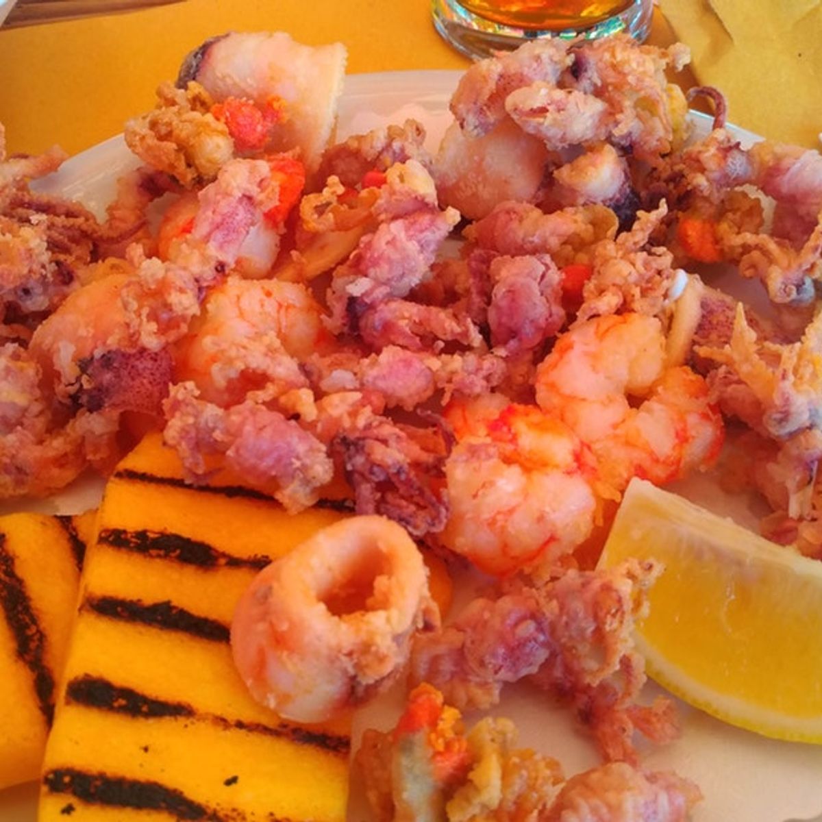 All Inclusive Small Group Day Trip from Venice: Organic Farm Visit & Seafood Prosecco Lunch