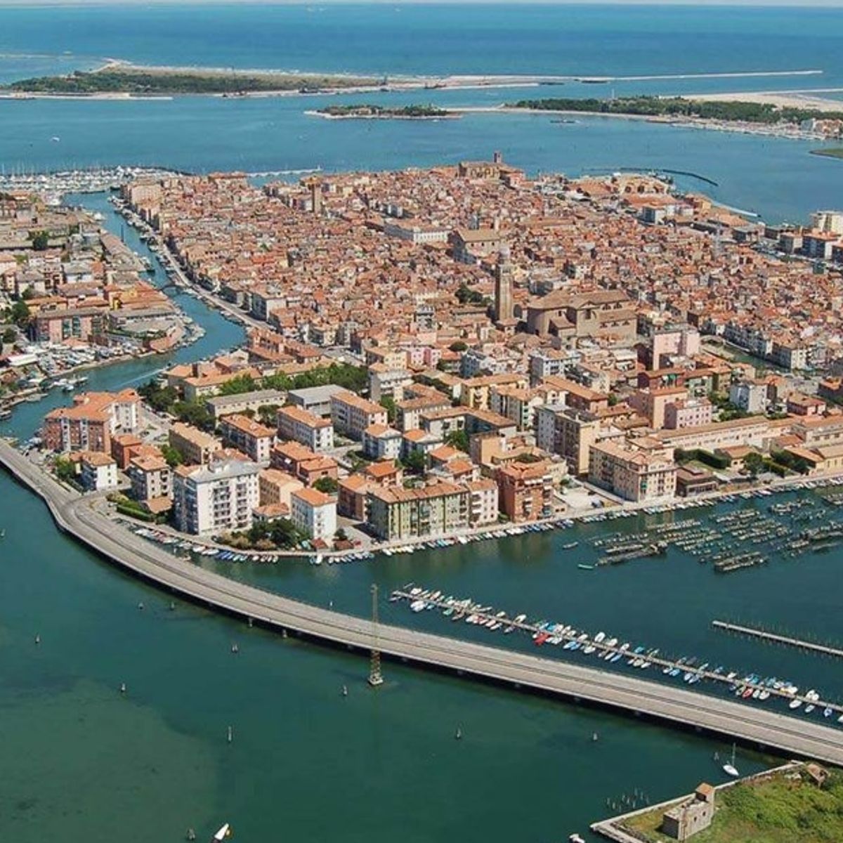 All Inclusive Small Group Day Trip from Venice: Organic Farm Visit & Seafood Prosecco Lunch