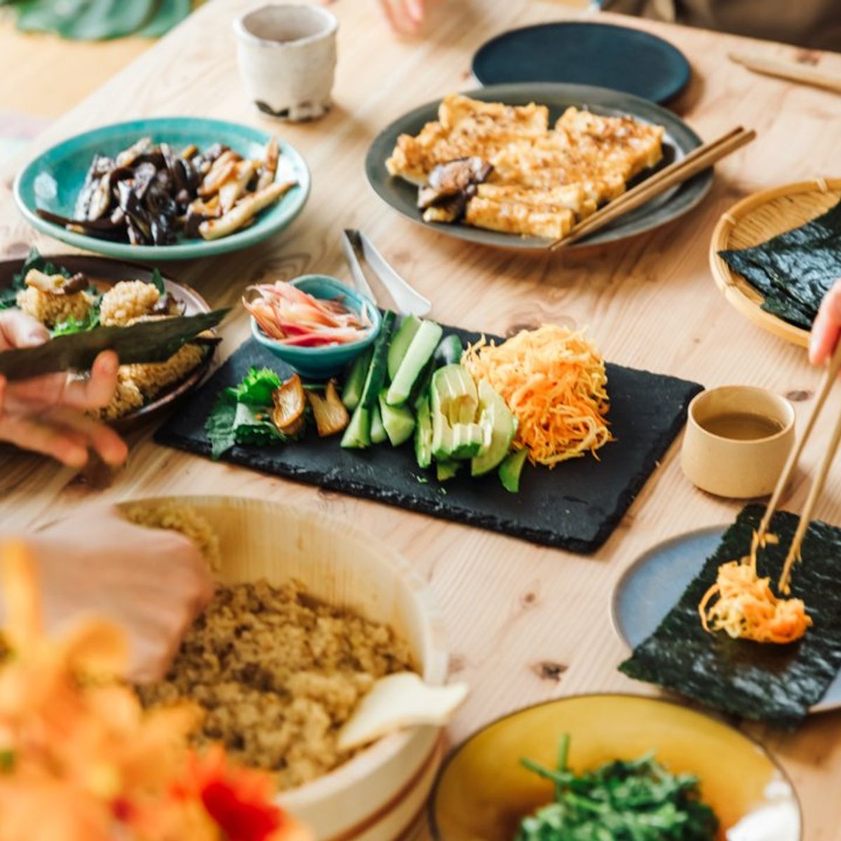 Cours privé de sushis végétaliens faits à la main et de savoureux plats japonais maison