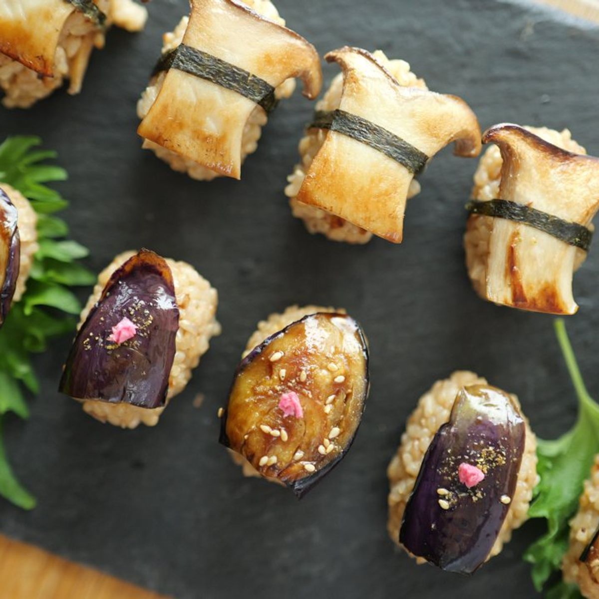 Cours privé de sushis végétaliens faits à la main et de savoureux plats japonais maison