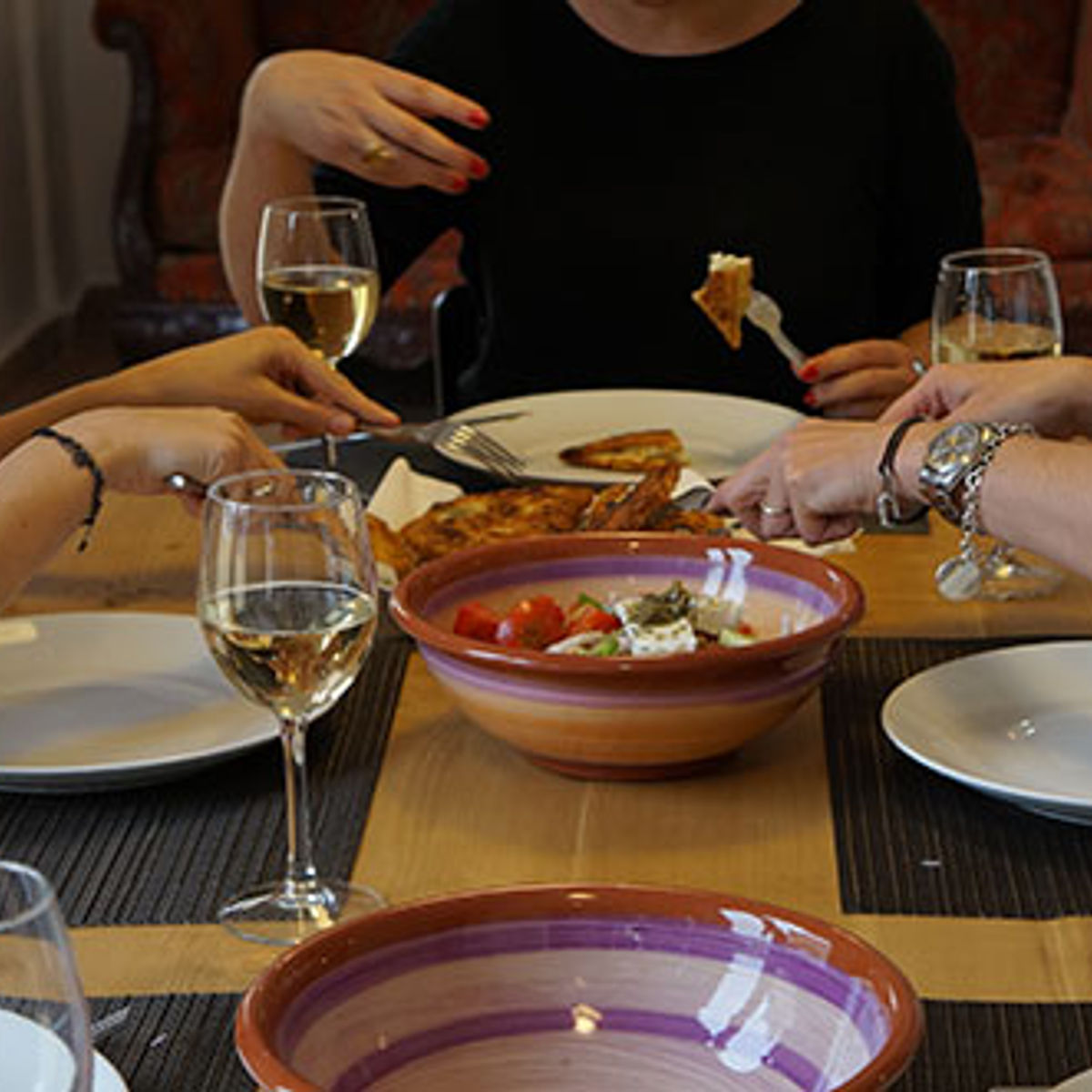 Athens Walk, Shopping & Cooking Class with Market Tour
